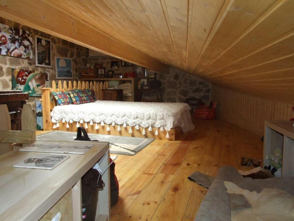 מלון מונסנטו Old House מראה חיצוני תמונה