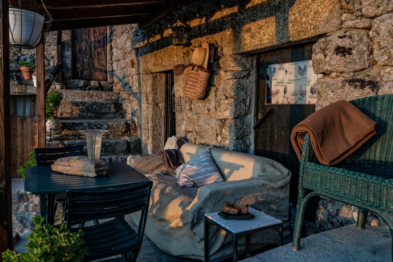 מלון מונסנטו Old House מראה חיצוני תמונה